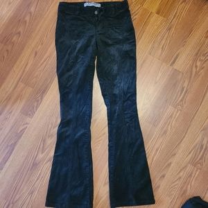 Black Bootcut Jeans 🕸